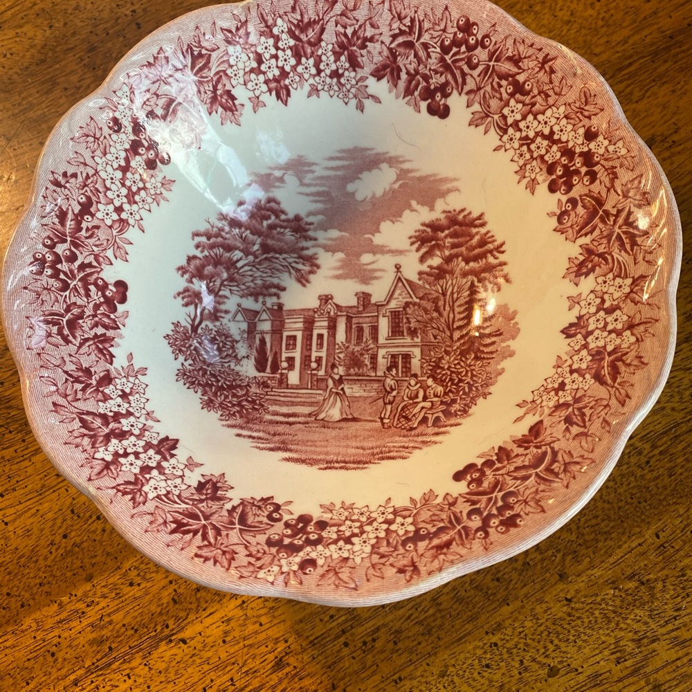 J & G Meakin Romantic England  6 3/8” Bowl